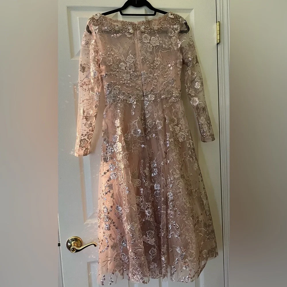 Mac Duggal NWT Rose LS Beaded Floral Dress size 4 #67501 - Picture 6 of 12